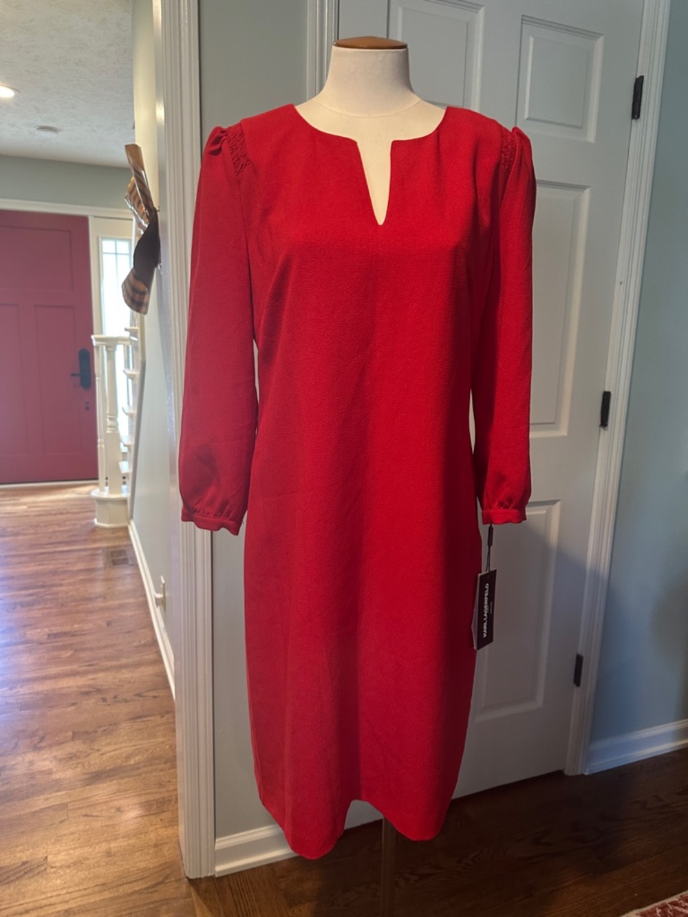 NWT Karl Lagerfeld Sz 10 Red Shift Dress Notch Neckline Long Sleeves